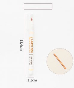 Students Use Two-Color Hand Account Pen To Mark Key Highlighter