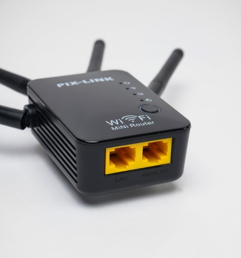 Pix Link Wi-Fi Repeater - Image 4