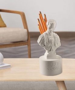 American Creative Character Modeling Pen Holder