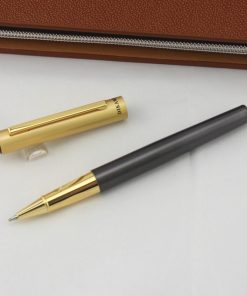 The neutral baozhu pen for students