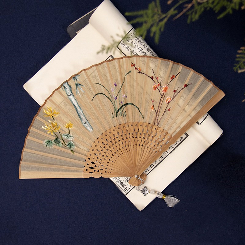 Embroidered Hanfu Embroidered Tuan Fan Portable Folding Summer Silk Su Embroidered Fan - Image 4
