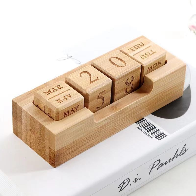 Solid Wood Creative Simple Calendar Desk - Image 5